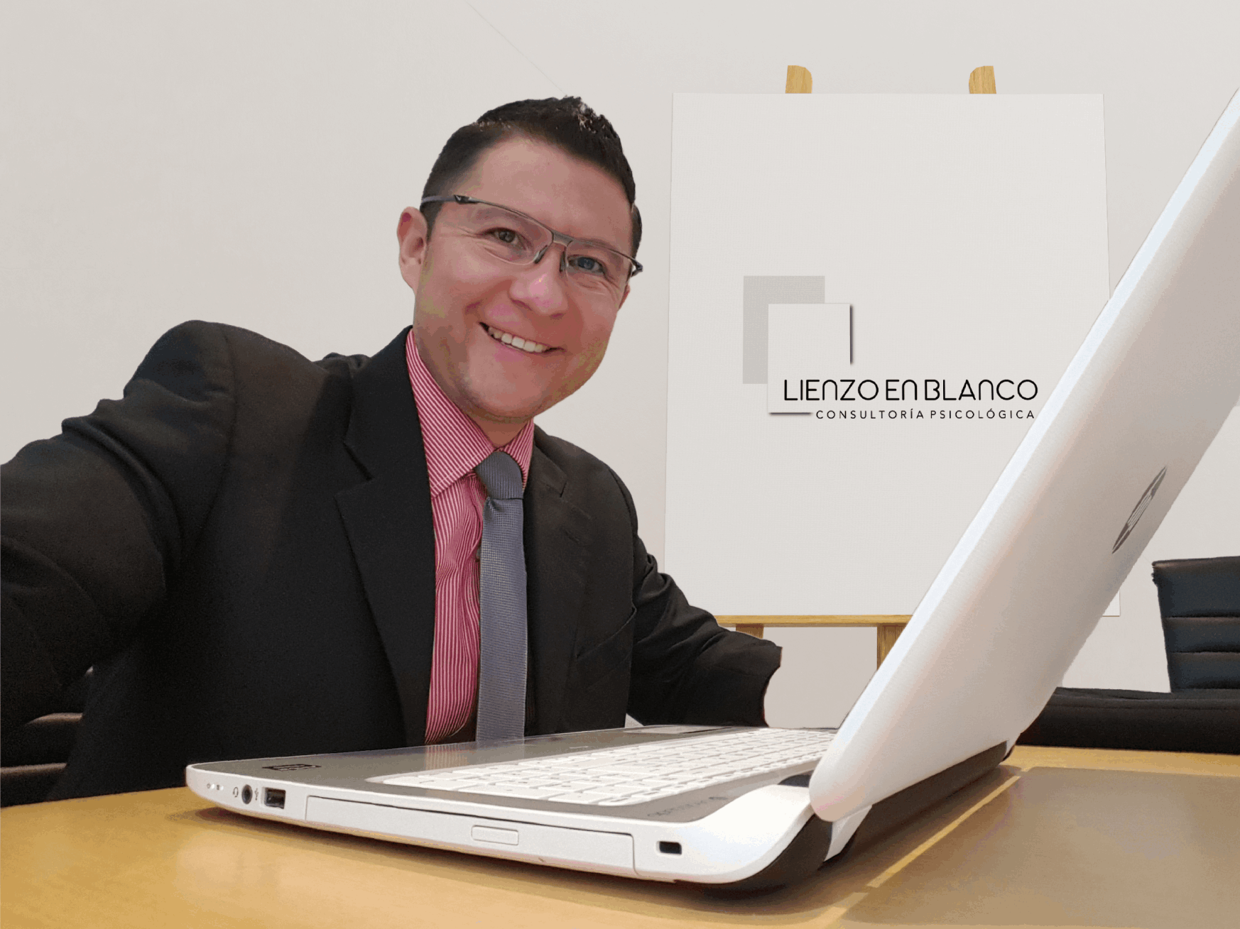 Alejandro Rosas